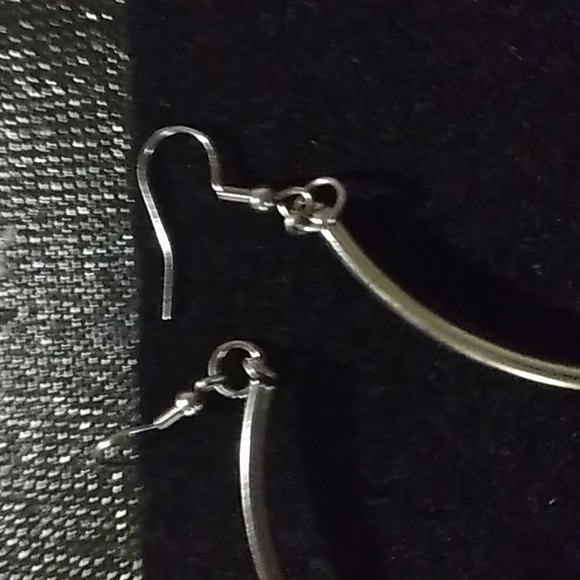 SILVER & GOLD 🇪🇹"Buy 1 Get 1 Free"🇪🇹 Least expensive item is free.🇪🇹THANK - Picture 3 of 5